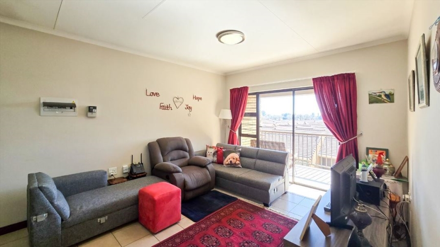 2 Bedroom Property for Sale in Pomona Gauteng