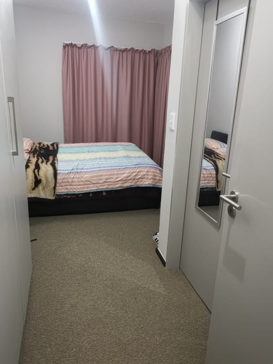 2 Bedroom Property for Sale in Broadacres Gauteng