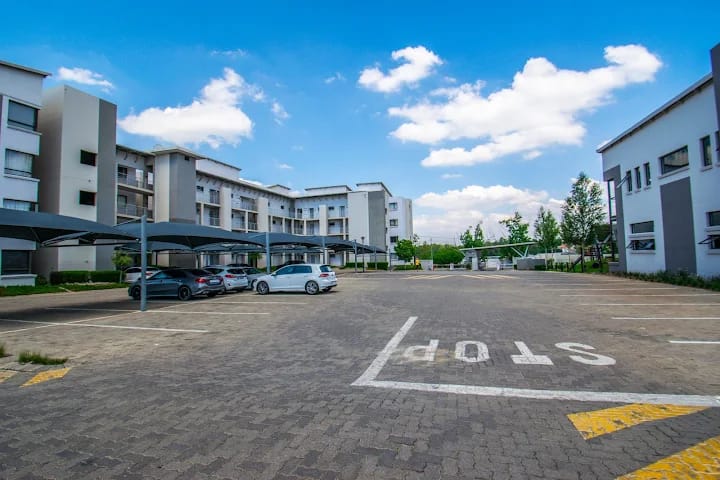 2 Bedroom Property for Sale in Broadacres Gauteng
