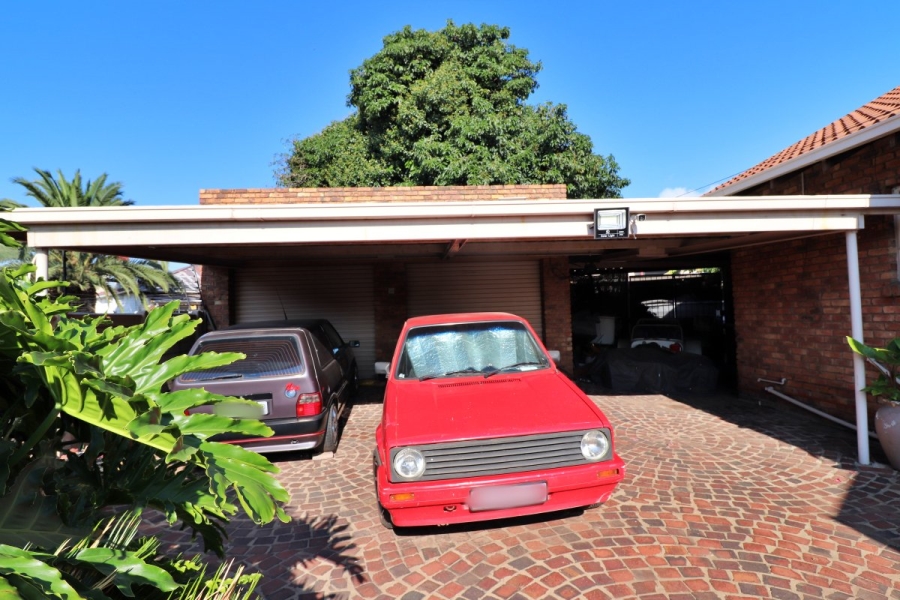 4 Bedroom Property for Sale in Primrose East Gauteng