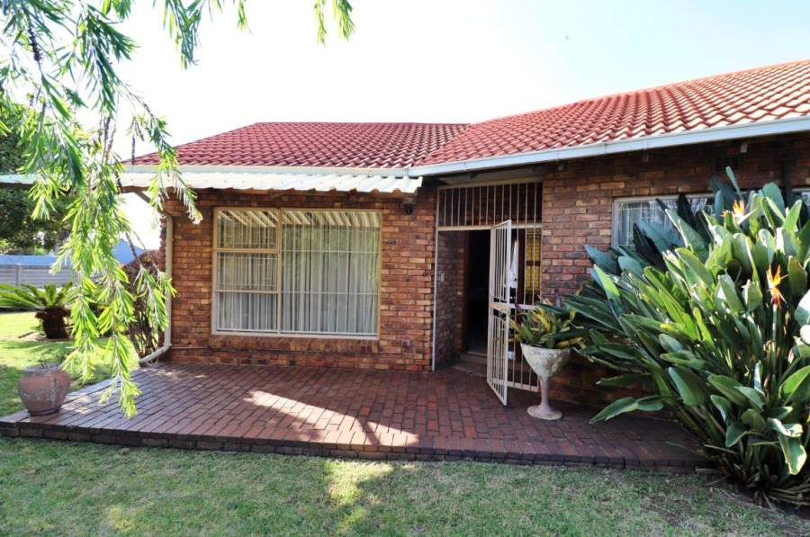 4 Bedroom Property for Sale in Primrose Gauteng