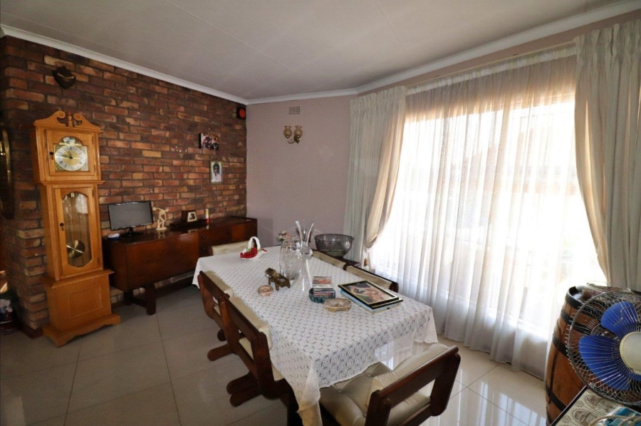 4 Bedroom Property for Sale in Primrose Gauteng