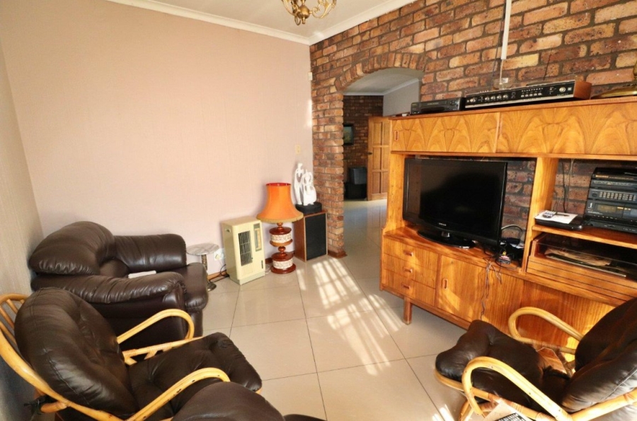 4 Bedroom Property for Sale in Primrose Gauteng