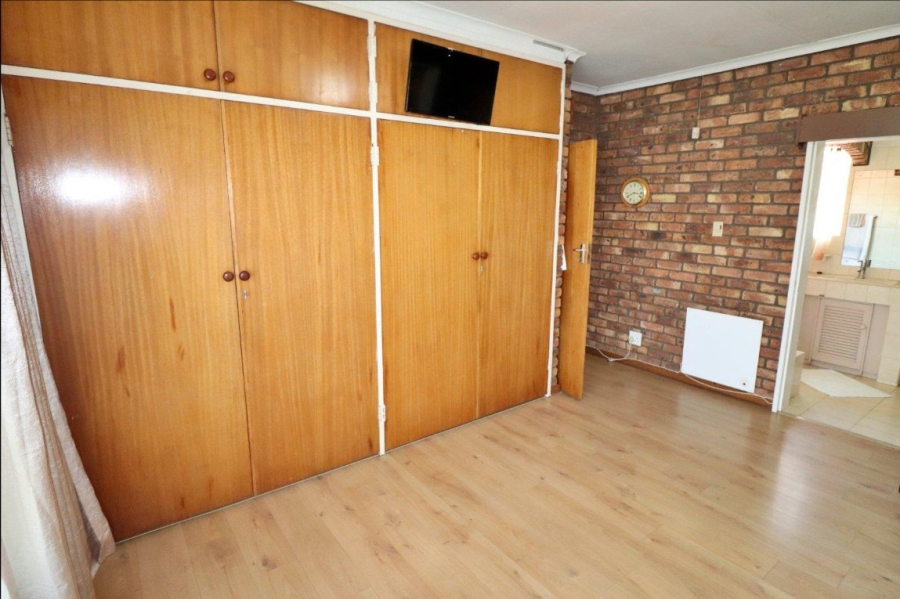 4 Bedroom Property for Sale in Primrose Gauteng