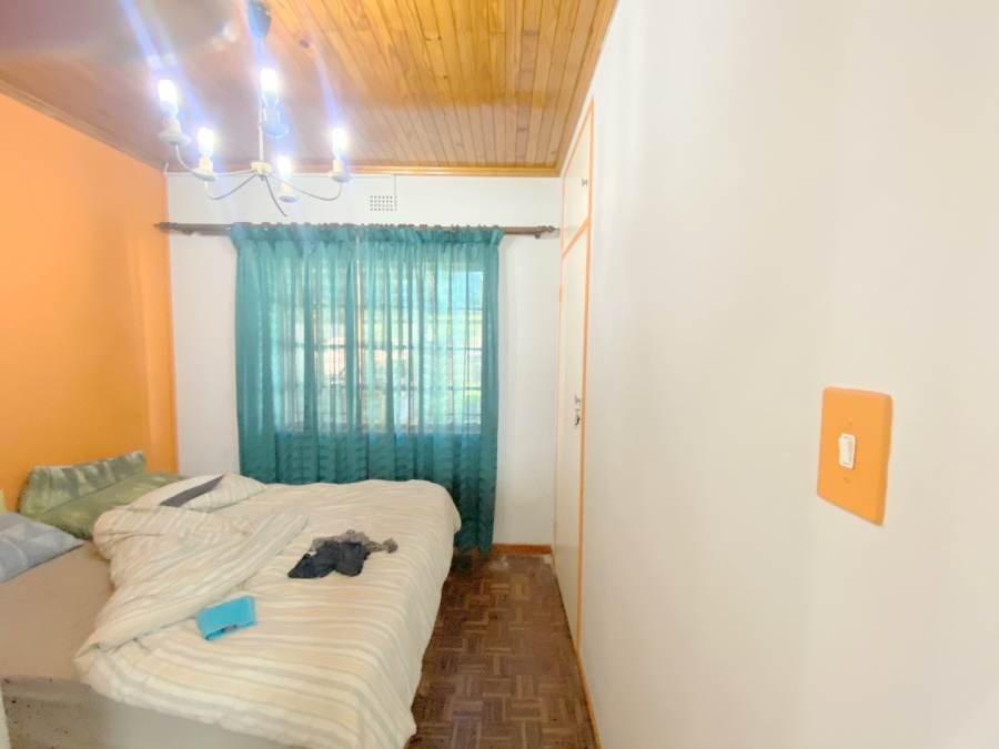 5 Bedroom Property for Sale in Illiondale Gauteng