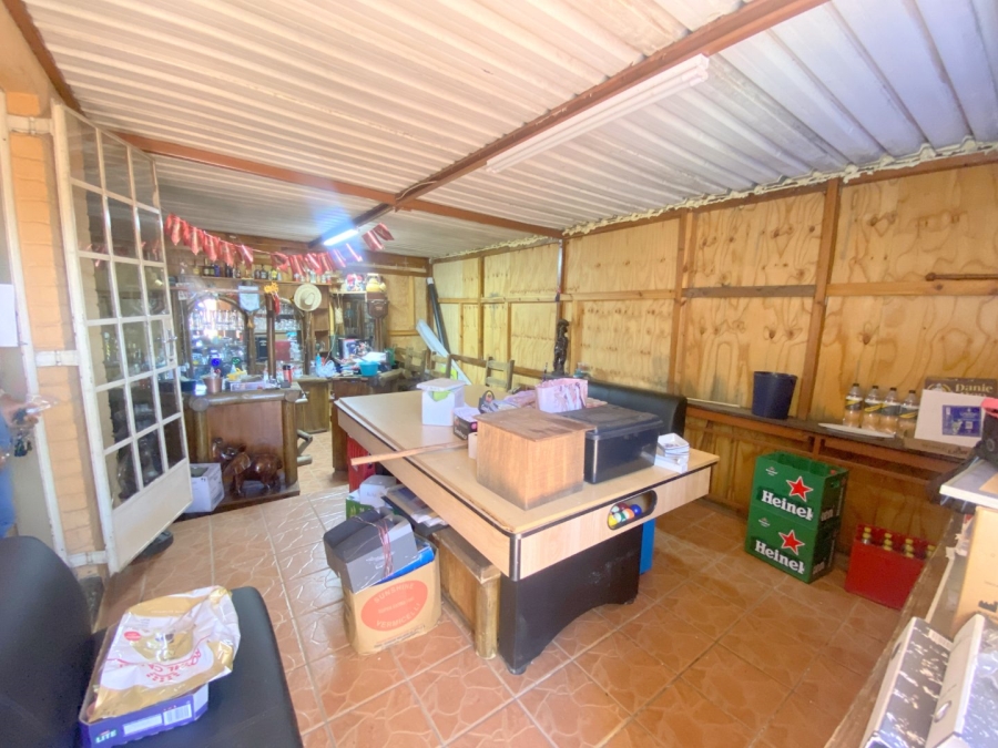 5 Bedroom Property for Sale in Illiondale Gauteng