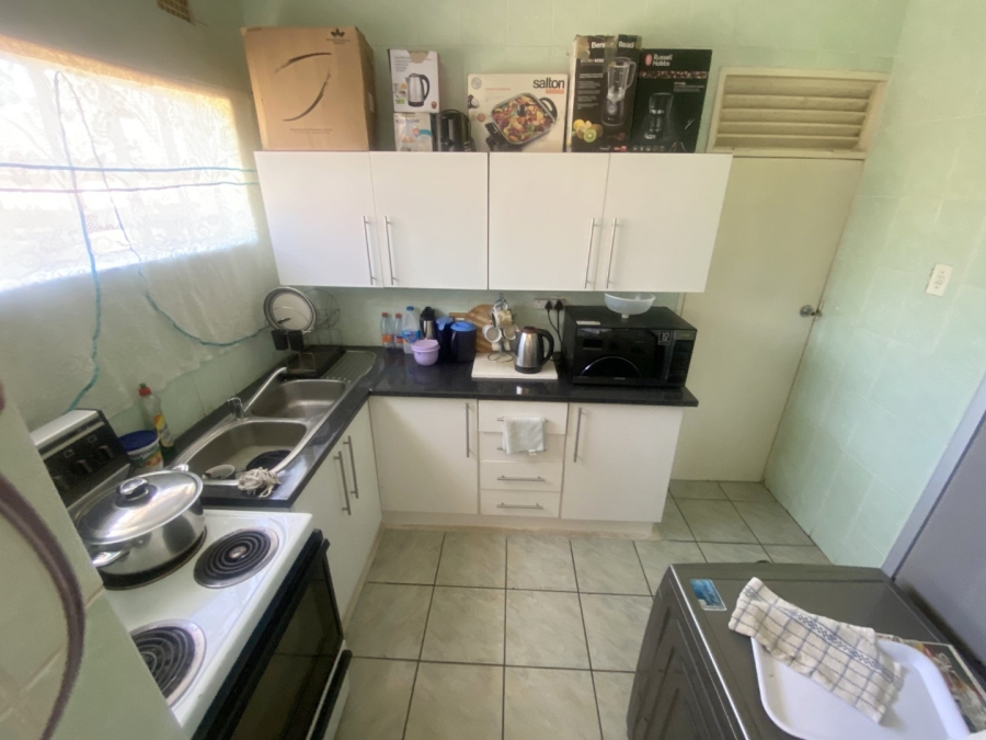 5 Bedroom Property for Sale in Illiondale Gauteng