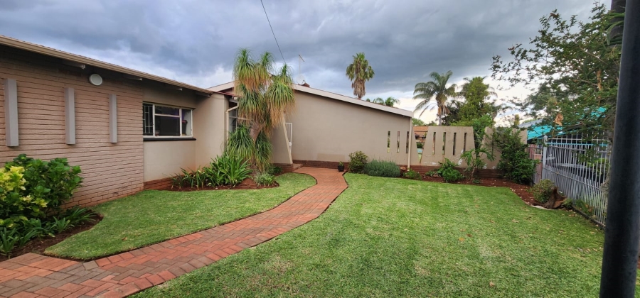 3 Bedroom Property for Sale in Sinoville Gauteng