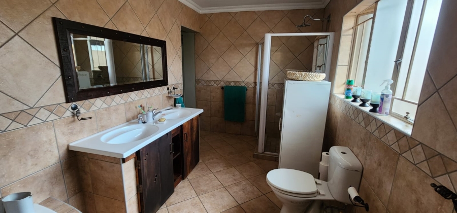3 Bedroom Property for Sale in Sinoville Gauteng