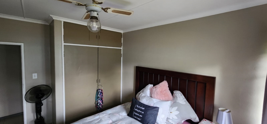 3 Bedroom Property for Sale in Sinoville Gauteng