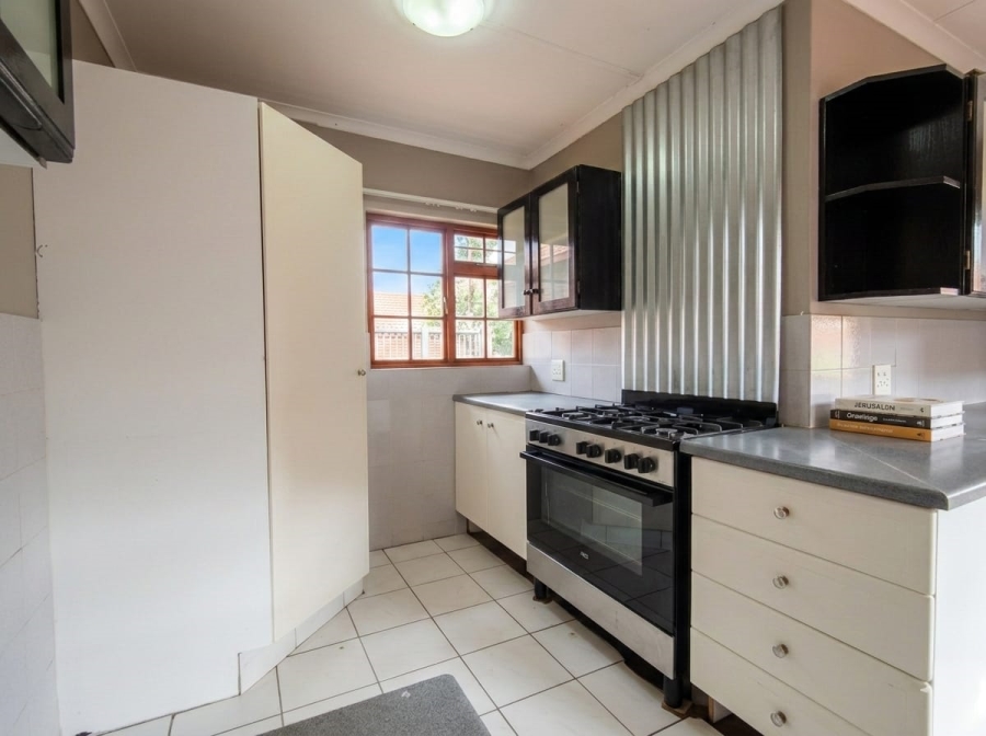 5 Bedroom Property for Sale in Doornpoort Gauteng