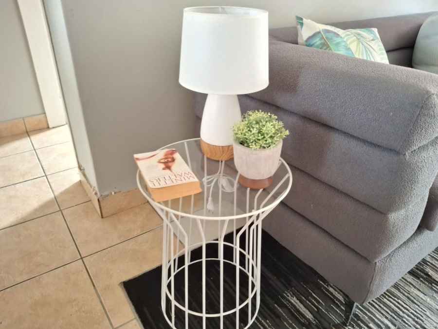 2 Bedroom Property for Sale in Albemarle Gauteng