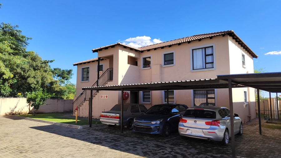 2 Bedroom Property for Sale in Christiaanville A H Gauteng