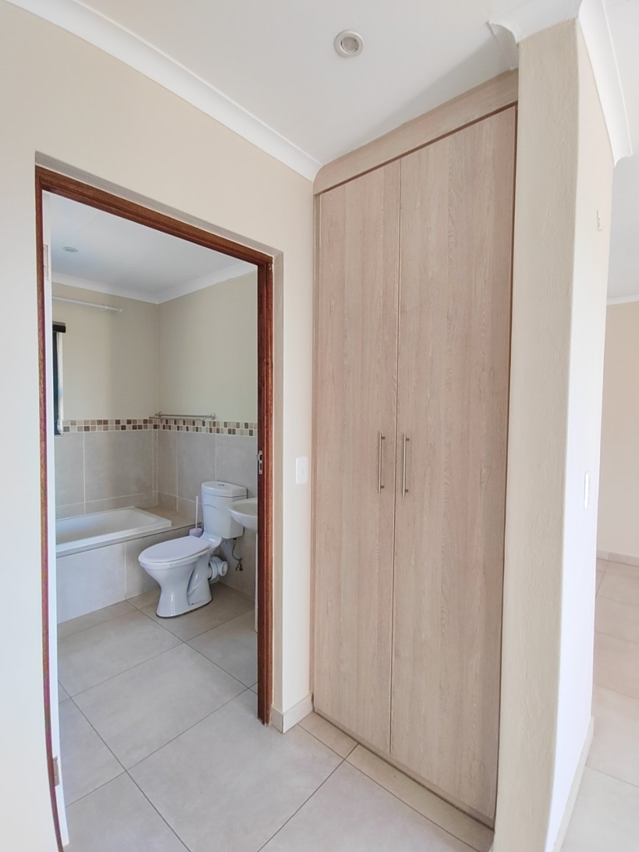 2 Bedroom Property for Sale in Christiaanville A H Gauteng