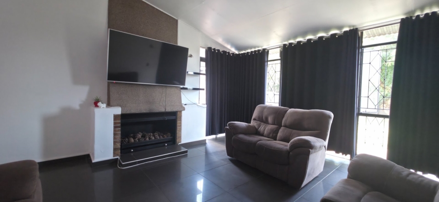 3 Bedroom Property for Sale in South Crest Gauteng