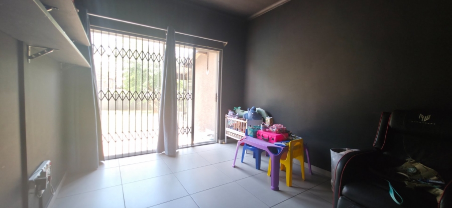 3 Bedroom Property for Sale in South Crest Gauteng