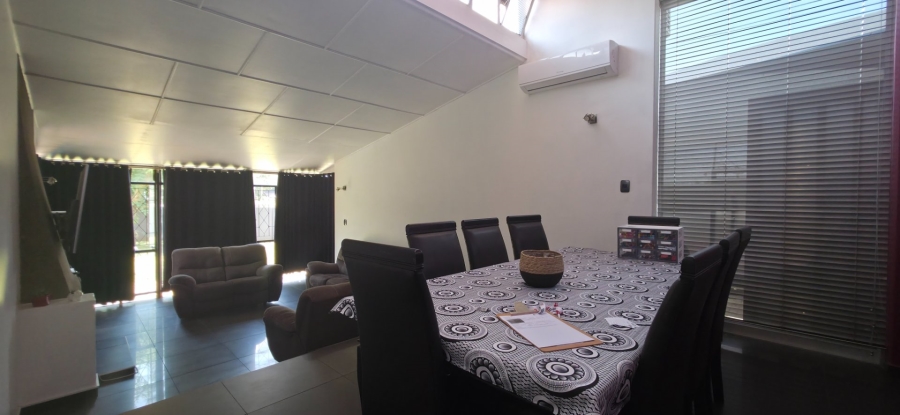 3 Bedroom Property for Sale in South Crest Gauteng