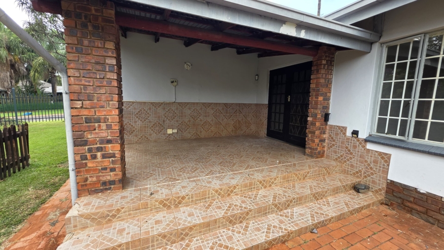 4 Bedroom Property for Sale in Magalieskruin Gauteng