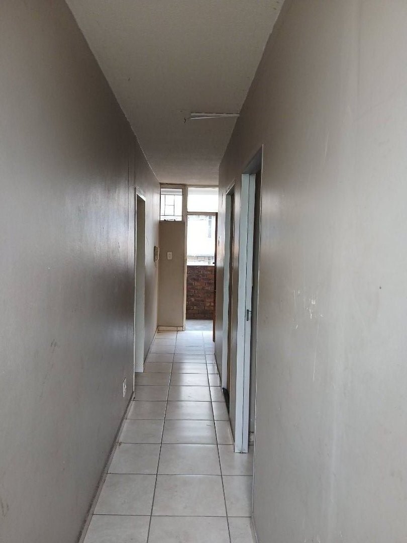 2 Bedroom Property for Sale in Pretoria Central Gauteng