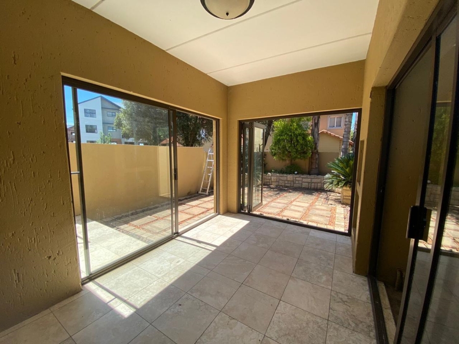 To Let 3 Bedroom Property for Rent in Northgate Gauteng