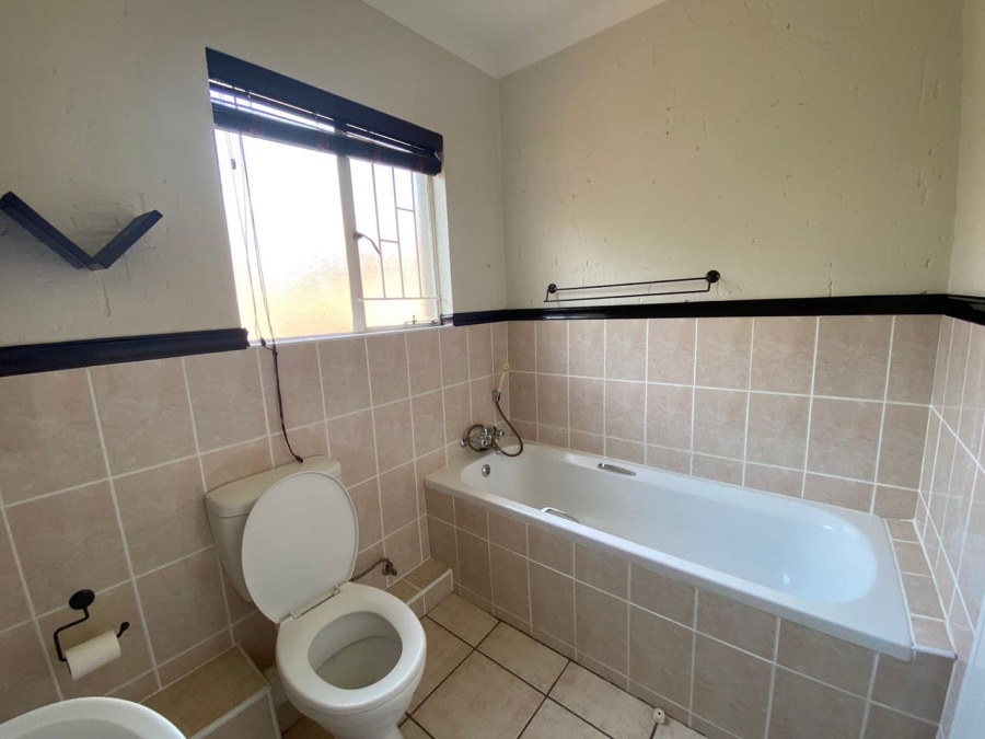To Let 3 Bedroom Property for Rent in Northgate Gauteng