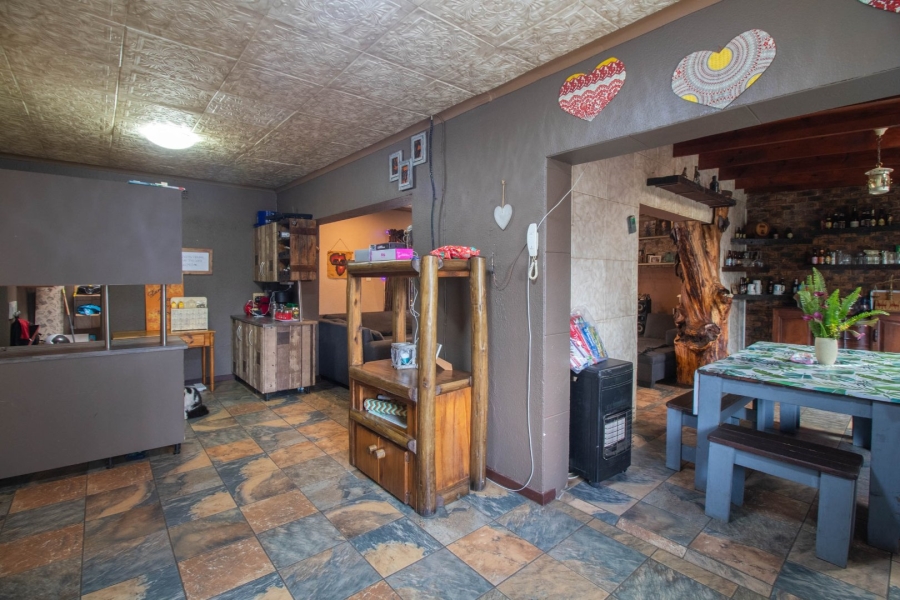 3 Bedroom Property for Sale in Bonaero Park Gauteng