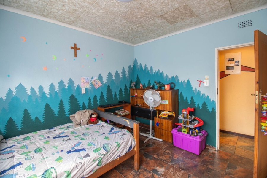 3 Bedroom Property for Sale in Bonaero Park Gauteng