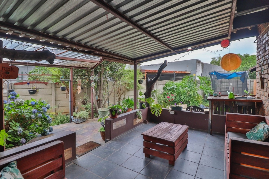 3 Bedroom Property for Sale in Bonaero Park Gauteng