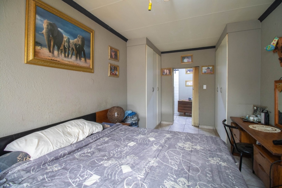 3 Bedroom Property for Sale in Bonaero Park Gauteng