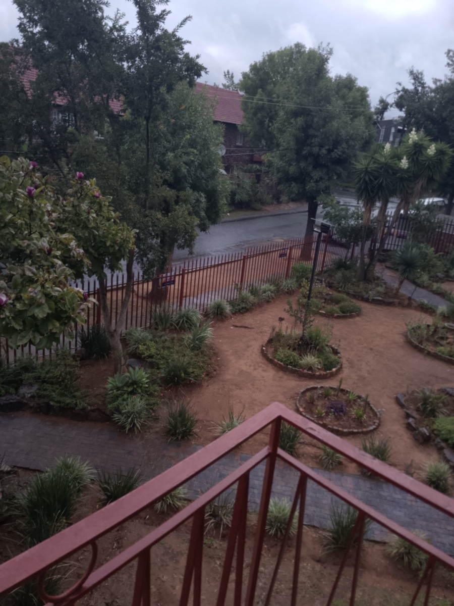  Bedroom Property for Sale in Kensington B Gauteng