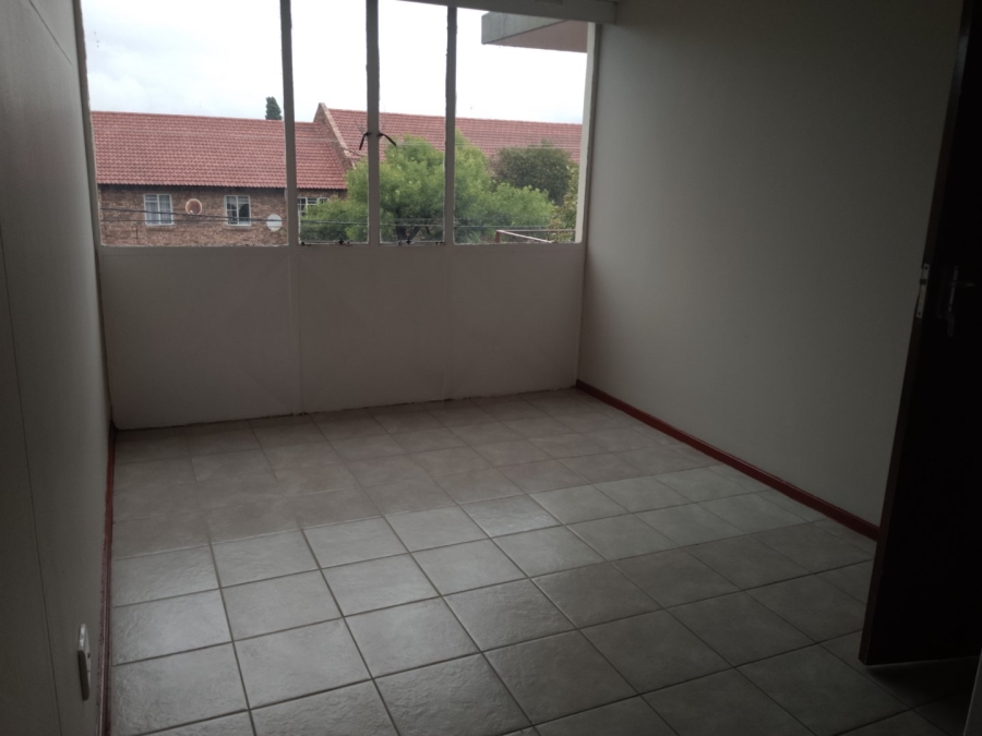  Bedroom Property for Sale in Kensington B Gauteng