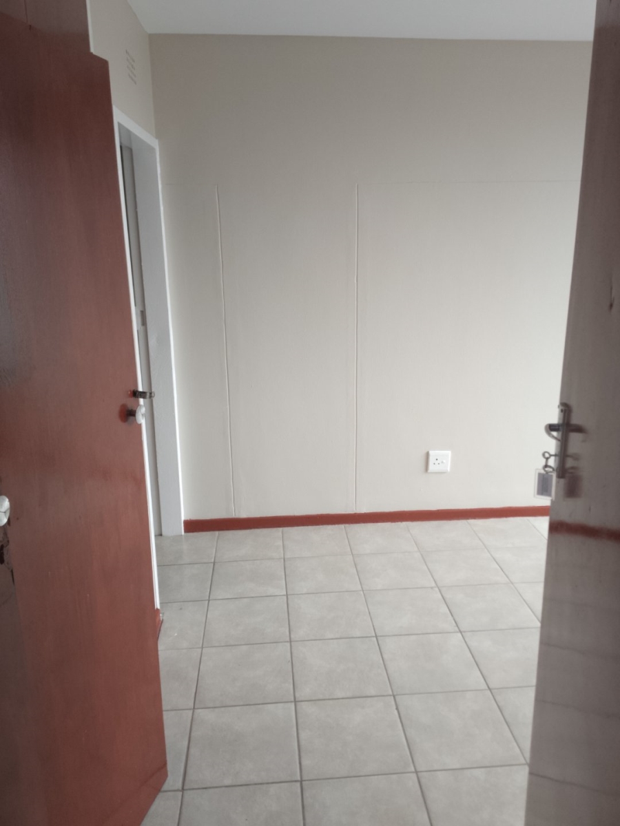  Bedroom Property for Sale in Kensington B Gauteng