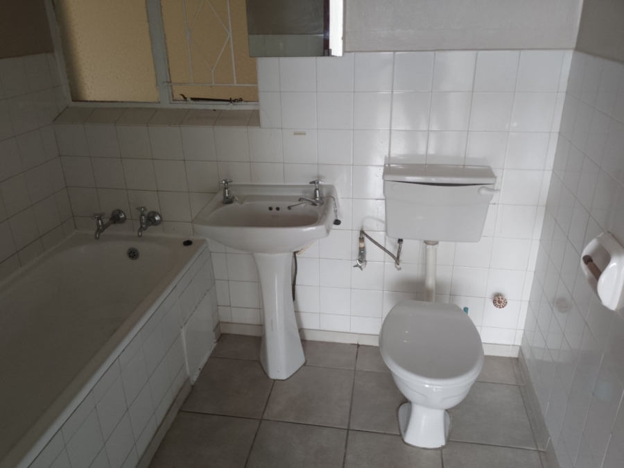  Bedroom Property for Sale in Kensington B Gauteng