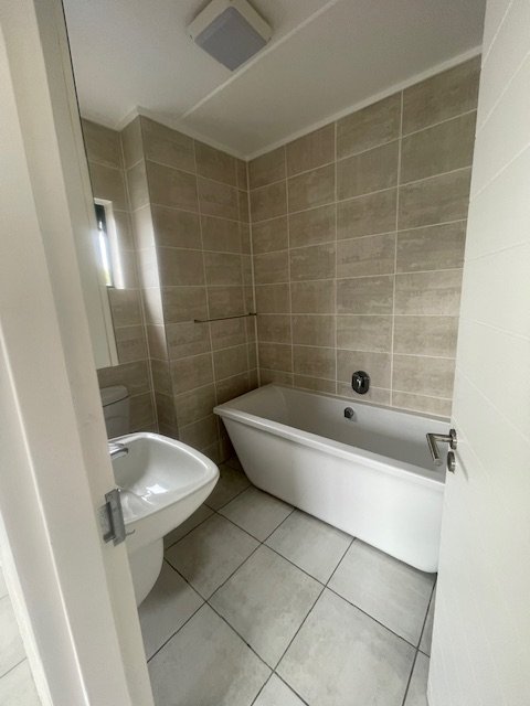 To Let 2 Bedroom Property for Rent in Linbro Park Gauteng