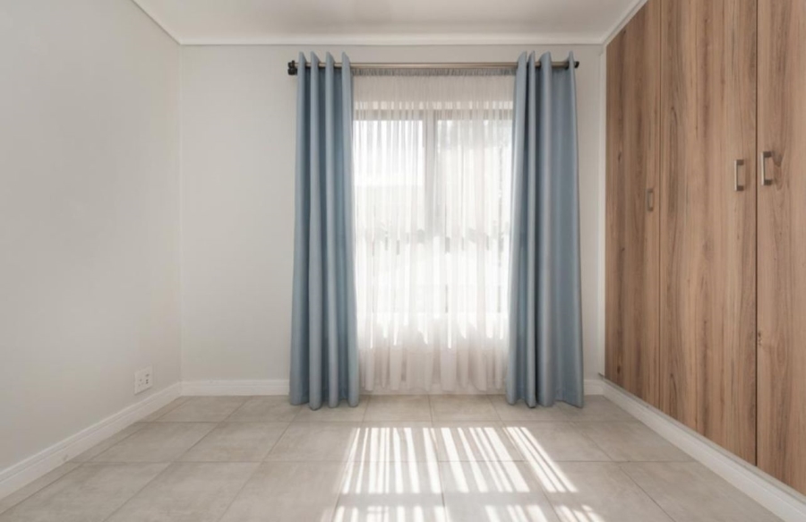 To Let 2 Bedroom Property for Rent in Linbro Park Gauteng