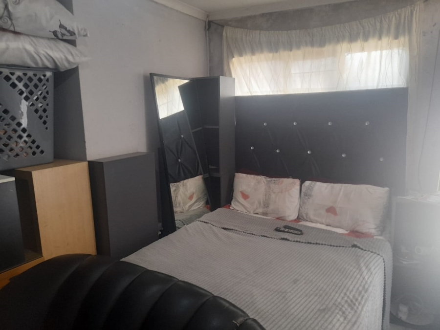 5 Bedroom Property for Sale in South Hills Gauteng