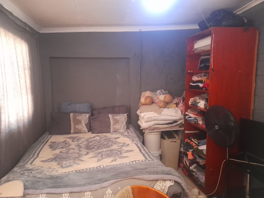 5 Bedroom Property for Sale in South Hills Gauteng