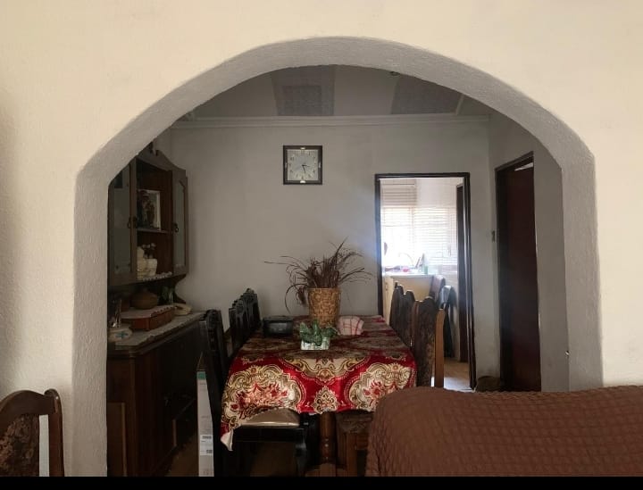 2 Bedroom Property for Sale in Zola Gauteng