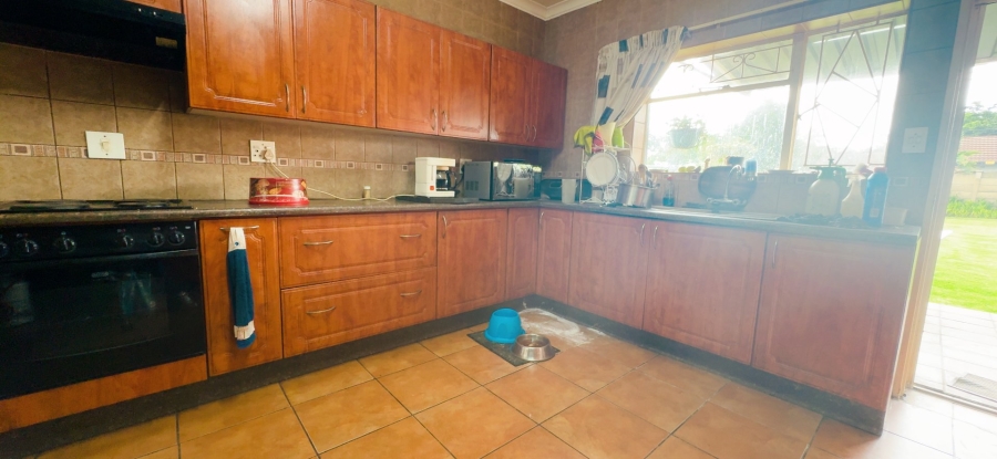 2 Bedroom Property for Sale in Three Rivers Gauteng