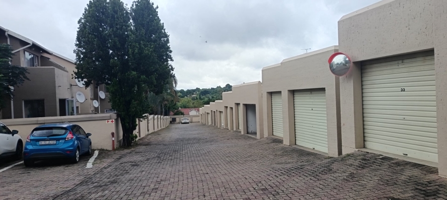 2 Bedroom Property for Sale in Vorna Valley Gauteng