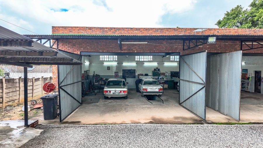 Bedroom Property for Sale in Silverton Gauteng