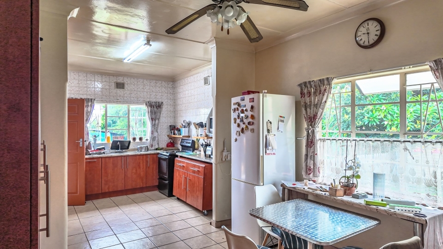  Bedroom Property for Sale in Silverton Gauteng