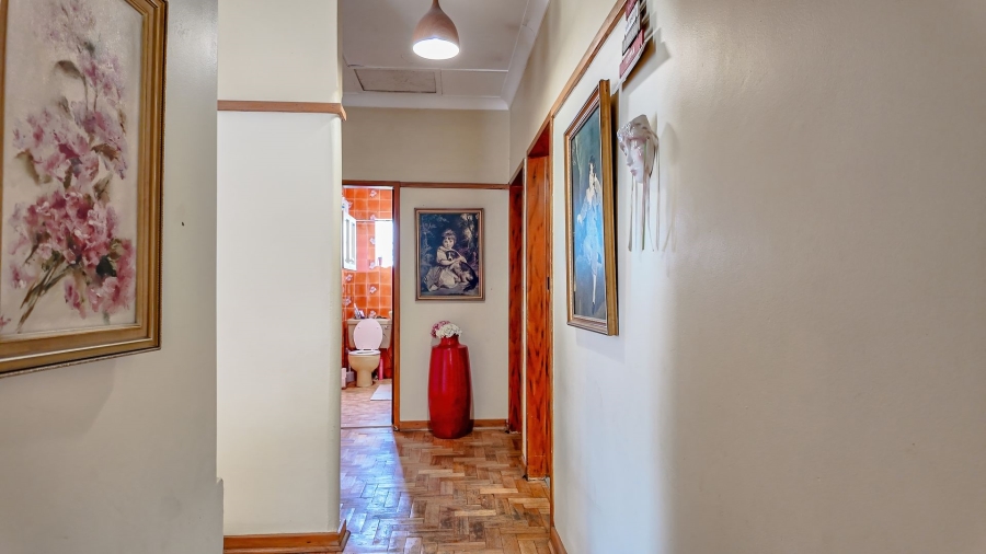  Bedroom Property for Sale in Silverton Gauteng