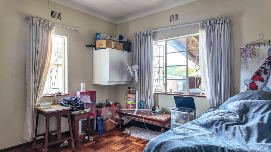  Bedroom Property for Sale in Silverton Gauteng
