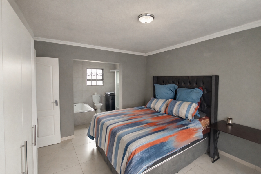 3 Bedroom Property for Sale in Vanderbijlpark CE 7 Gauteng
