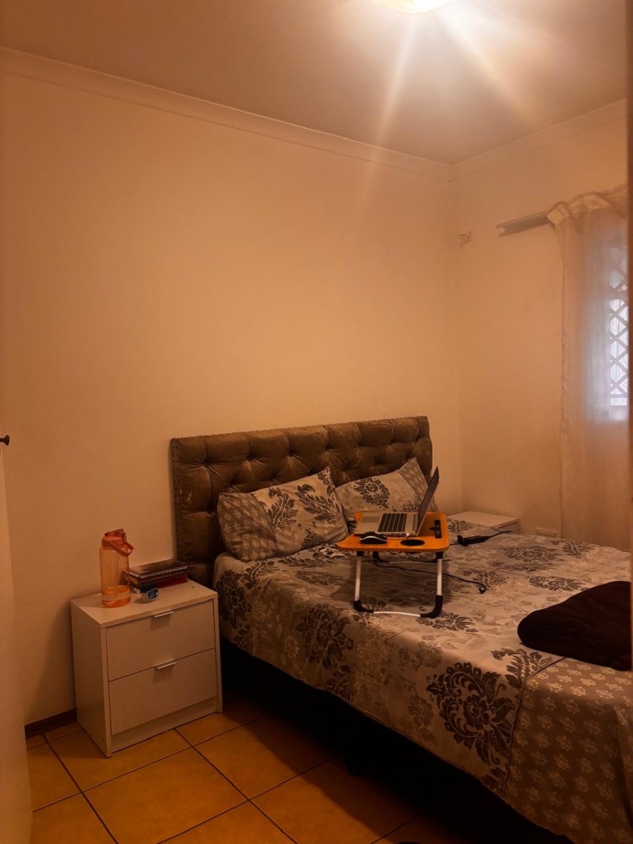  Bedroom Property for Sale in Hesteapark Gauteng