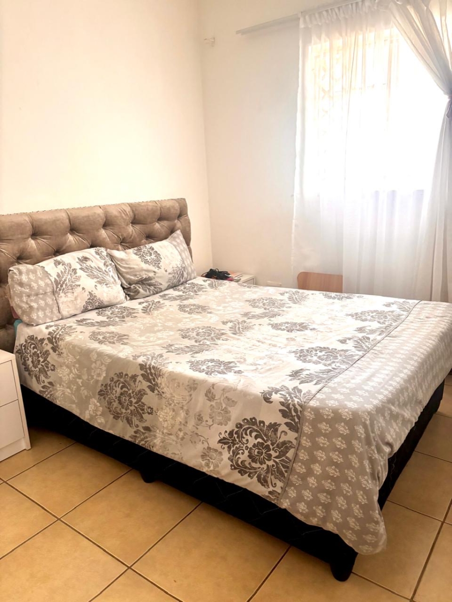 2 Bedroom Property for Sale in Hesteapark Gauteng