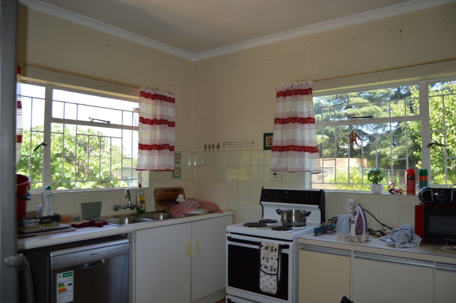 To Let 2 Bedroom Property for Rent in Glen Austin Gauteng