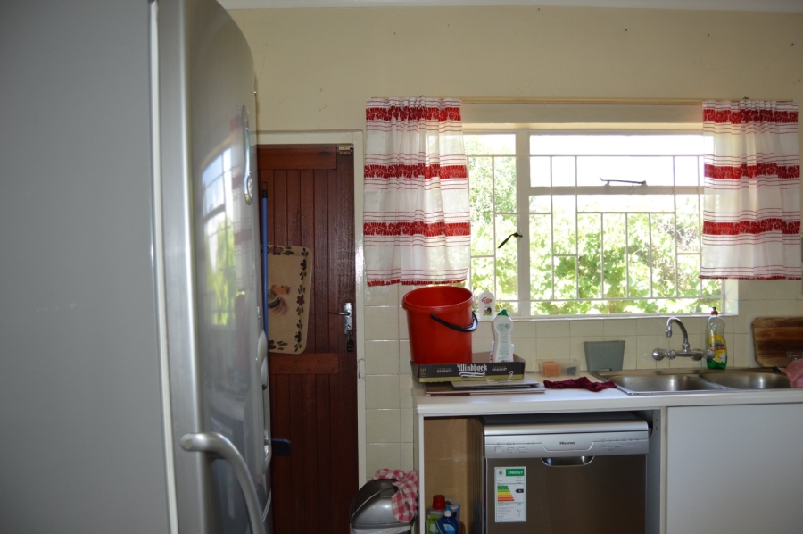 To Let 2 Bedroom Property for Rent in Glen Austin Gauteng