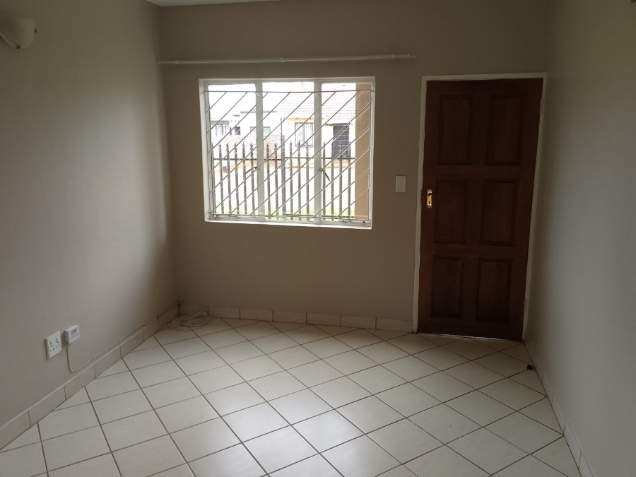 2 Bedroom Property for Sale in Protea Glen Gauteng